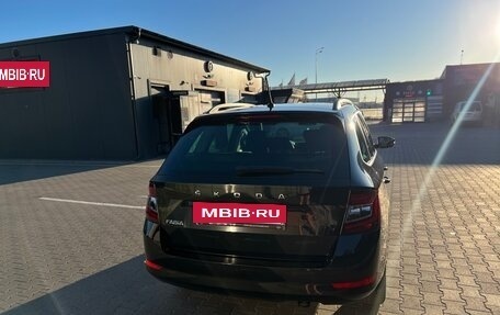 Skoda Fabia, 2022 год, 1 200 000 рублей, 2 фотография