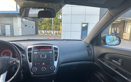 KIA cee'd I рестайлинг, 2011 год, 600 000 рублей, 11 фотография