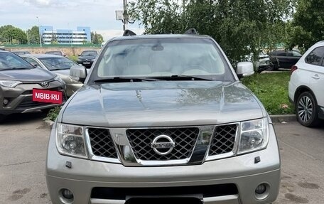 Nissan Pathfinder, 2007 год, 1 190 000 рублей, 2 фотография