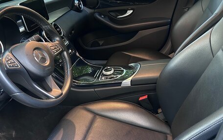 Mercedes-Benz C-Класс, 2017 год, 2 600 000 рублей, 5 фотография