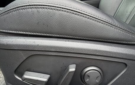 KIA K5, 2020 год, 2 750 000 рублей, 31 фотография