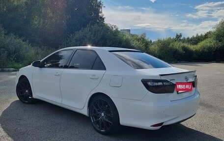 Toyota Camry, 2016 год, 2 450 000 рублей, 5 фотография