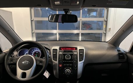 KIA Venga I, 2012 год, 925 000 рублей, 9 фотография