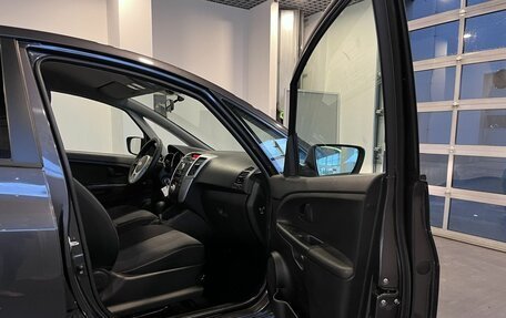 KIA Venga I, 2012 год, 925 000 рублей, 24 фотография