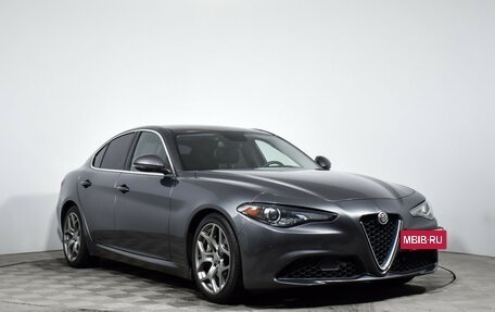 Alfa Romeo Giulia II, 2018 год, 3 300 000 рублей, 3 фотография