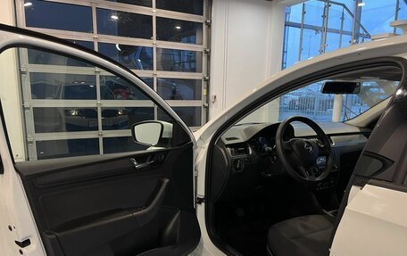 Skoda Rapid I, 2018 год, 1 214 000 рублей, 17 фотография
