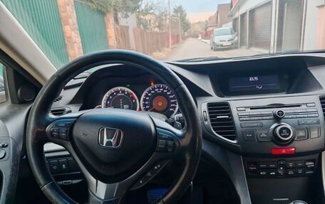 Honda Accord VIII рестайлинг, 2012 год, 1 500 000 рублей, 10 фотография