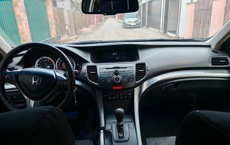 Honda Accord VIII рестайлинг, 2012 год, 1 500 000 рублей, 8 фотография
