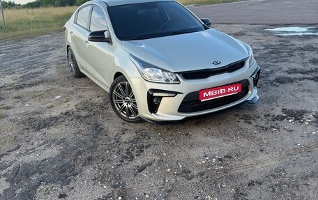 KIA Rio IV, 2018 год, 1 600 000 рублей, 1 фотография