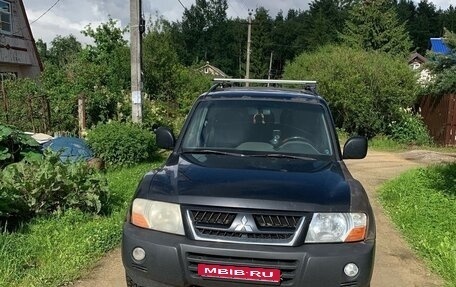Mitsubishi Pajero III рестайлинг, 2005 год, 687 000 рублей, 1 фотография