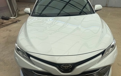 Toyota Camry, 2018 год, 2 500 000 рублей, 1 фотография