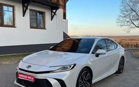 Toyota Camry, 2024 год, 3 630 000 рублей, 1 фотография