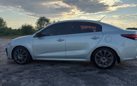 KIA Rio IV, 2018 год, 1 600 000 рублей, 5 фотография