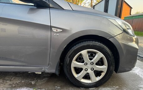 Hyundai Solaris II рестайлинг, 2011 год, 650 000 рублей, 6 фотография