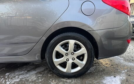 Hyundai Solaris II рестайлинг, 2011 год, 650 000 рублей, 4 фотография