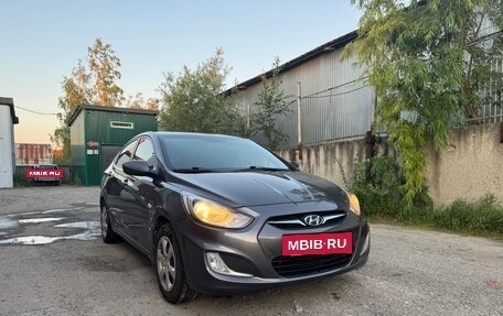 Hyundai Solaris II рестайлинг, 2011 год, 650 000 рублей, 9 фотография