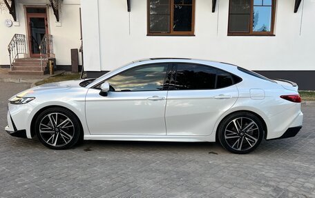 Toyota Camry, 2024 год, 3 630 000 рублей, 5 фотография