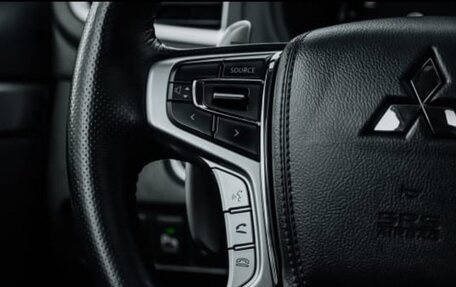 Mitsubishi Pajero Sport III рестайлинг, 2020 год, 4 000 000 рублей, 16 фотография