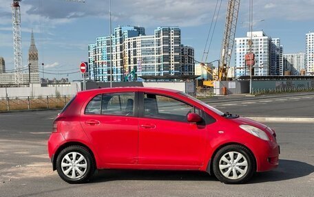 Toyota Yaris III рестайлинг, 2008 год, 500 000 рублей, 3 фотография