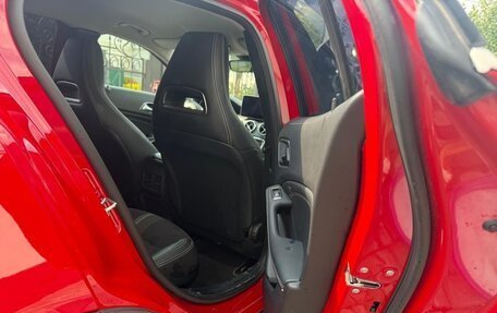 Mercedes-Benz GLA, 2019 год, 2 600 000 рублей, 3 фотография