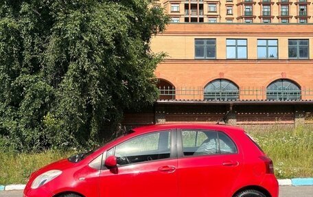 Toyota Yaris III рестайлинг, 2008 год, 500 000 рублей, 14 фотография