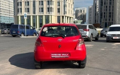 Toyota Yaris III рестайлинг, 2008 год, 500 000 рублей, 15 фотография