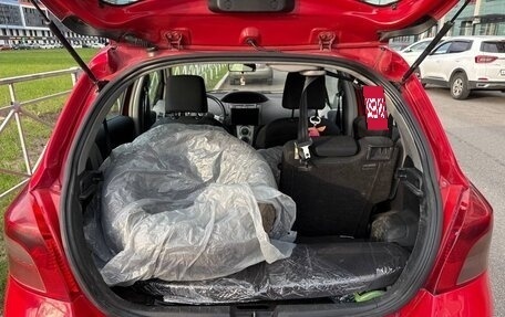 Toyota Yaris III рестайлинг, 2008 год, 500 000 рублей, 10 фотография