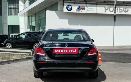 Mercedes-Benz E-Класс, 2020 год, 2 997 000 рублей, 7 фотография