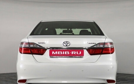 Toyota Camry, 2014 год, 1 777 000 рублей, 7 фотография
