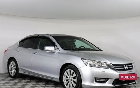 Honda Accord IX рестайлинг, 2013 год, 1 360 000 рублей, 2 фотография