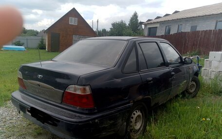 Daewoo Nexia I рестайлинг, 2004 год, 65 000 рублей, 2 фотография