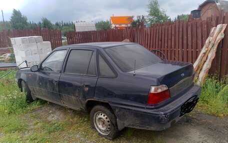 Daewoo Nexia I рестайлинг, 2004 год, 65 000 рублей, 3 фотография