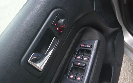Volkswagen Golf IV, 2000 год, 305 000 рублей, 10 фотография