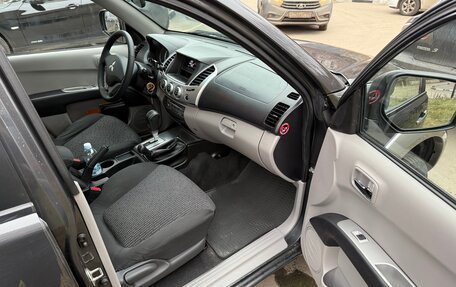 Mitsubishi L200 IV рестайлинг, 2013 год, 1 699 000 рублей, 15 фотография