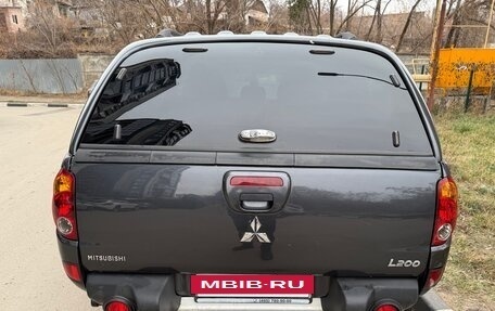 Mitsubishi L200 IV рестайлинг, 2013 год, 1 699 000 рублей, 4 фотография