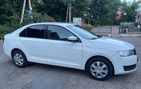 Skoda Rapid I, 2019 год, 600 000 рублей, 2 фотография