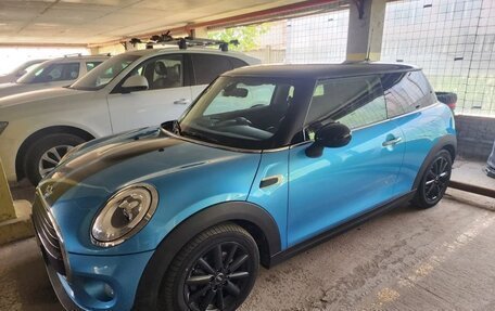 MINI Hatch, 2017 год, 1 950 000 рублей, 4 фотография