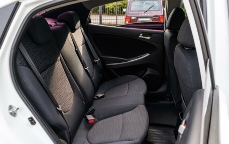 Hyundai Solaris II рестайлинг, 2015 год, 1 195 000 рублей, 9 фотография