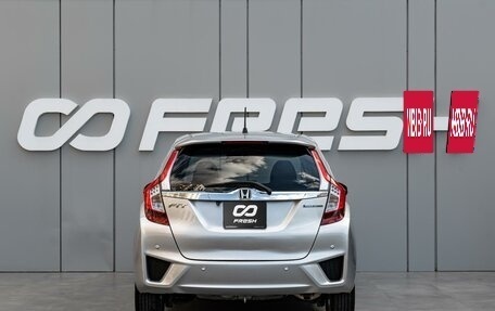 Honda Fit III, 2017 год, 1 020 000 рублей, 4 фотография