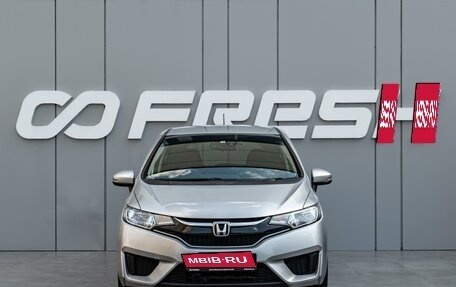 Honda Fit III, 2017 год, 1 020 000 рублей, 3 фотография