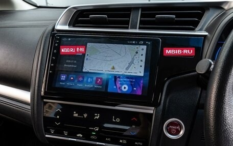 Honda Fit III, 2017 год, 1 020 000 рублей, 13 фотография