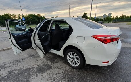 Toyota Corolla, 2017 год, 1 394 000 рублей, 6 фотография