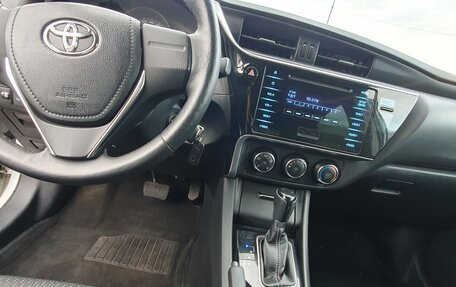Toyota Corolla, 2017 год, 1 394 000 рублей, 10 фотография