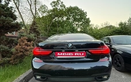 BMW 7 серия, 2018 год, 3 550 000 рублей, 2 фотография