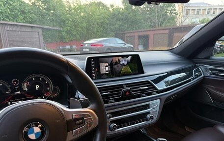 BMW 7 серия, 2018 год, 3 550 000 рублей, 6 фотография