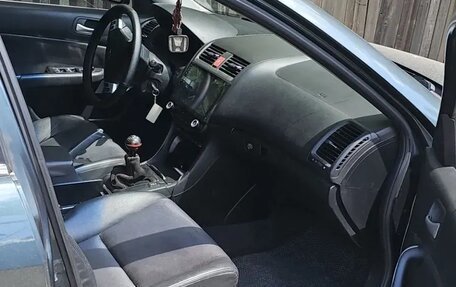 Honda Accord VII рестайлинг, 2005 год, 820 000 рублей, 2 фотография