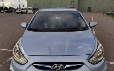 Hyundai Solaris II рестайлинг, 2013 год, 820 000 рублей, 1 фотография