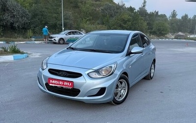 Hyundai Solaris II рестайлинг, 2012 год, 720 000 рублей, 1 фотография