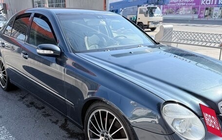 Mercedes-Benz E-Класс, 2003 год, 850 000 рублей, 4 фотография