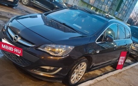 Opel Astra J, 2015 год, 820 000 рублей, 4 фотография